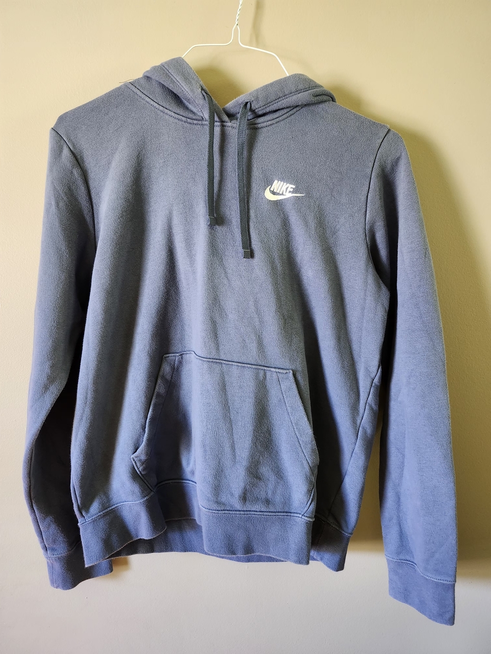 Nike Men's Slate Blue Pullover Hoodie with White Logo